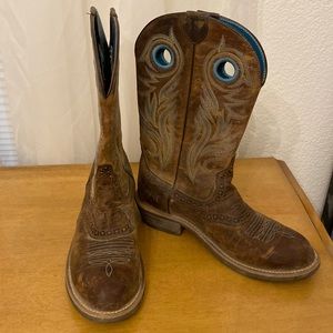 Womens Ariat Cowboy Boots